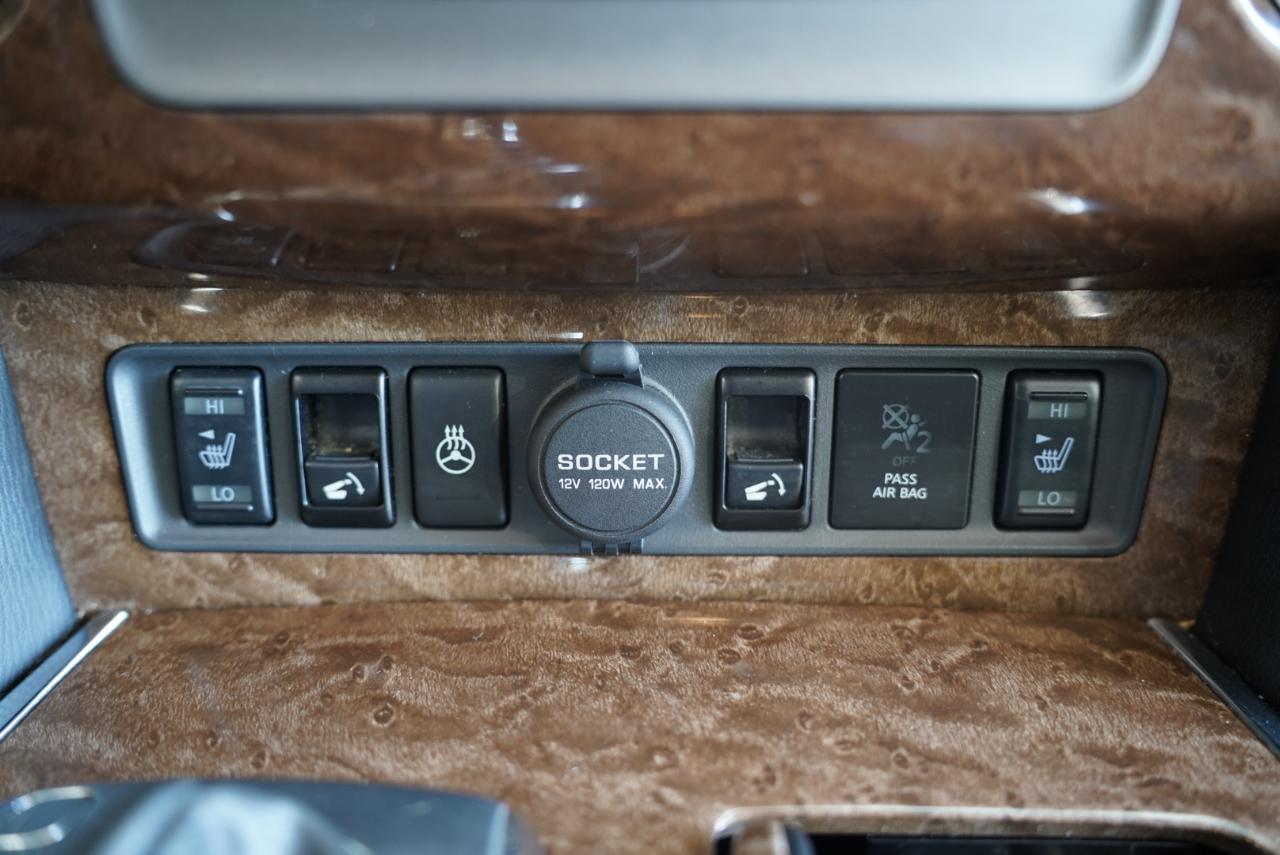 Infiniti QX80 4WD 4dr 2015