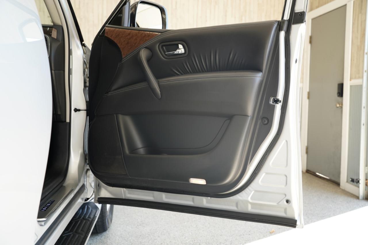 Infiniti QX80 4WD 4dr 2015