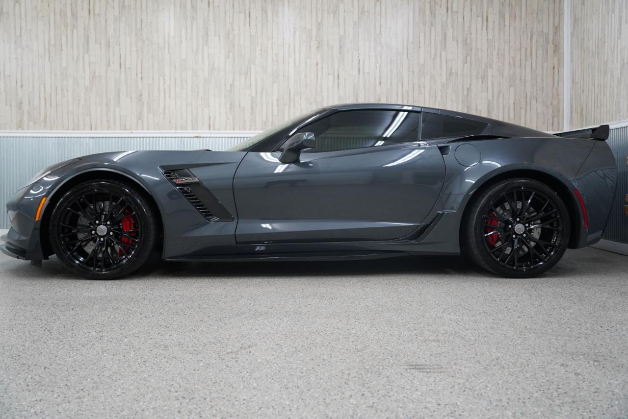 Chevrolet Corvette 2dr Z06 Cpe w/2LZ 2018