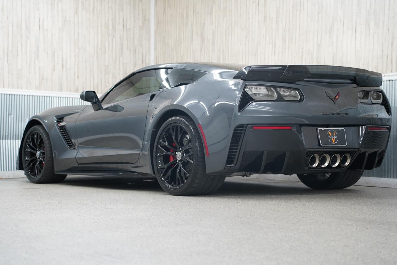 Chevrolet Corvette 2dr Z06 Cpe w/2LZ 2018