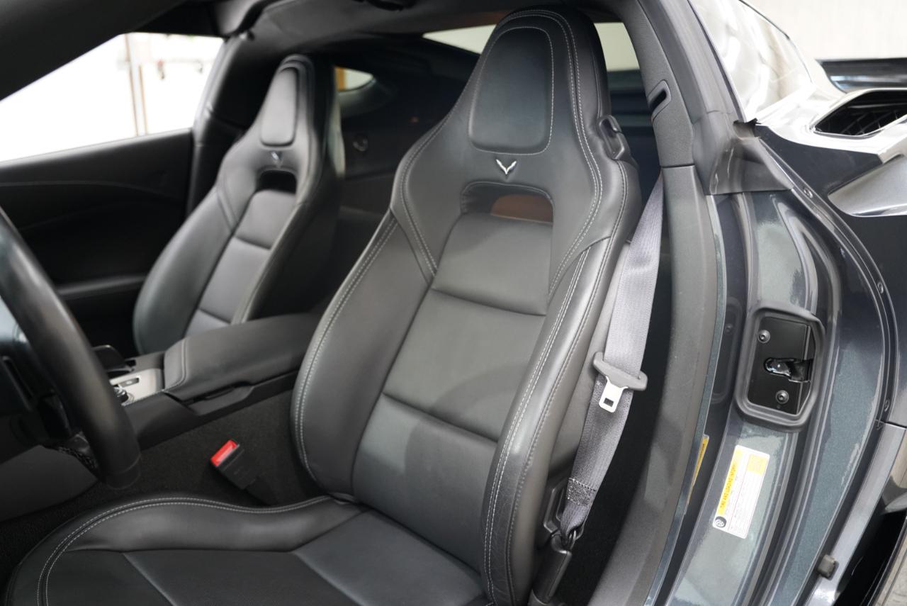 Chevrolet Corvette 2dr Z06 Cpe w/2LZ 2018