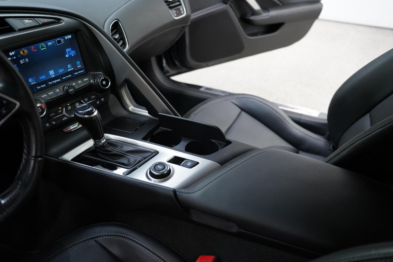 Chevrolet Corvette 2dr Z06 Cpe w/2LZ 2018