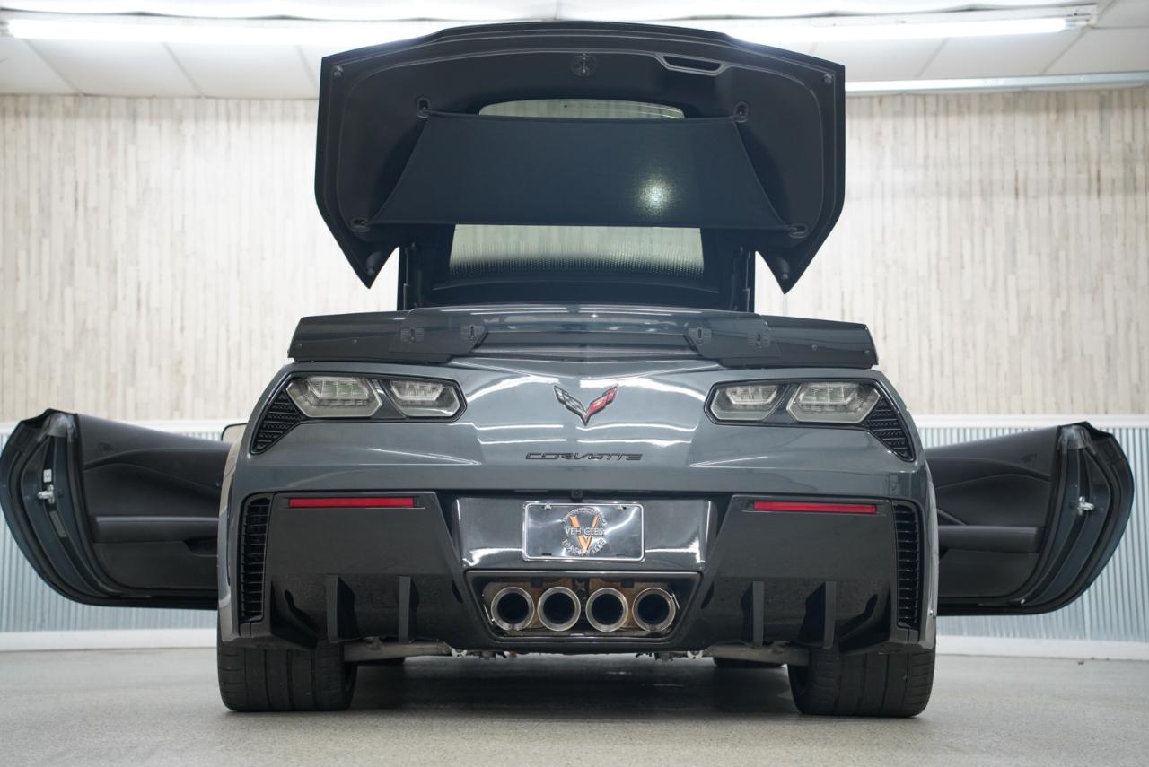Chevrolet Corvette 2dr Z06 Cpe w/2LZ 2018