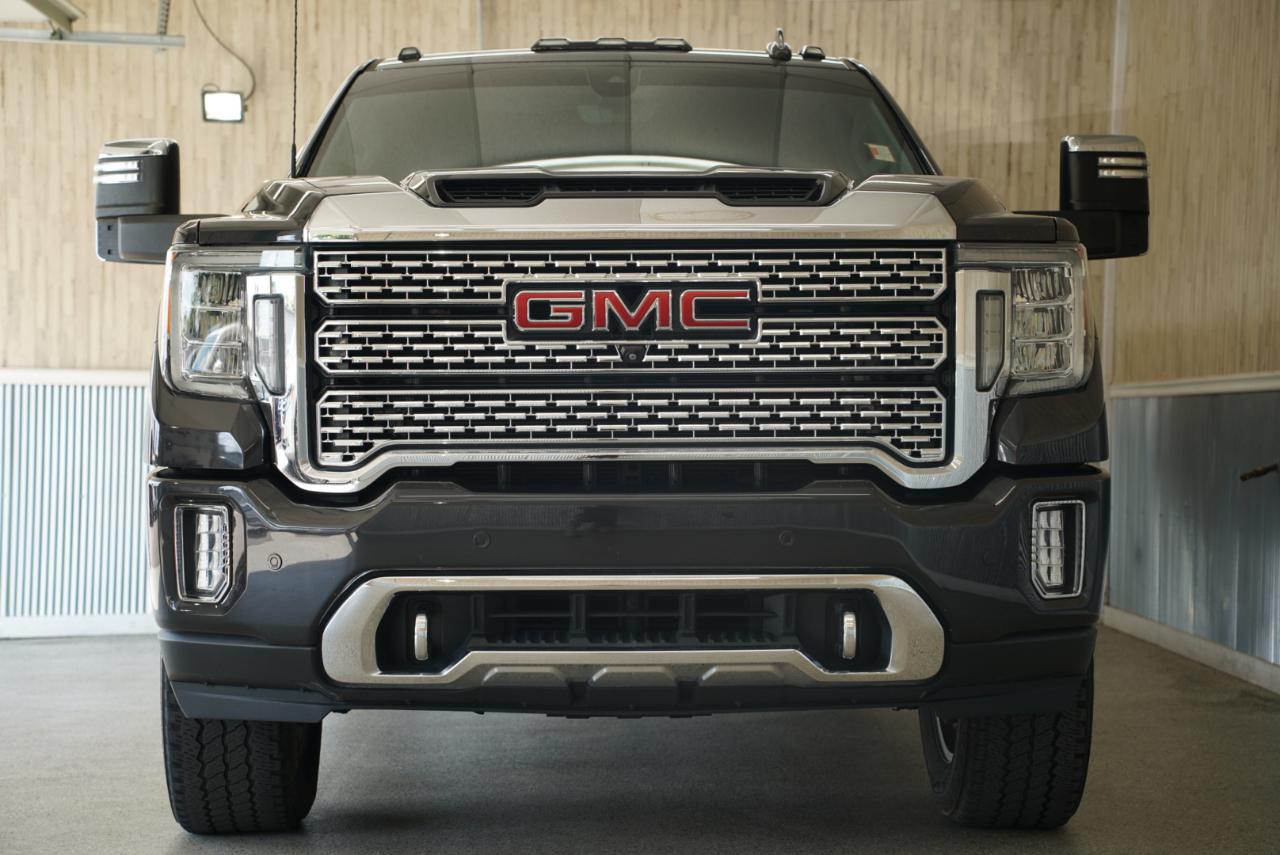 GMC Sierra 2500HD 4WD Crew Cab 159" Denali 2020