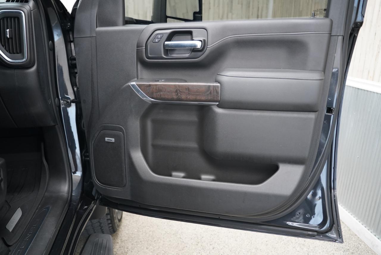 GMC Sierra 2500HD 4WD Crew Cab 159" Denali 2020