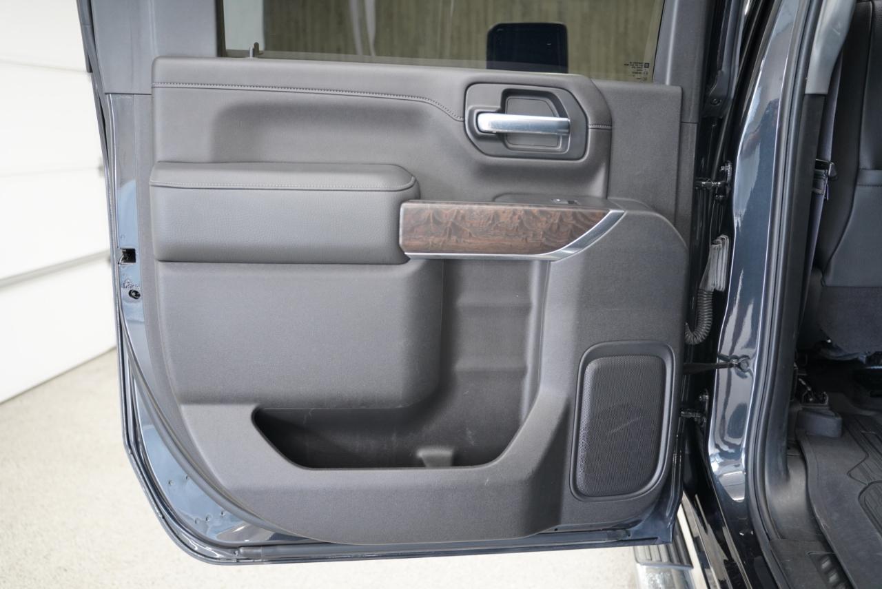 GMC Sierra 2500HD 4WD Crew Cab 159" Denali 2020