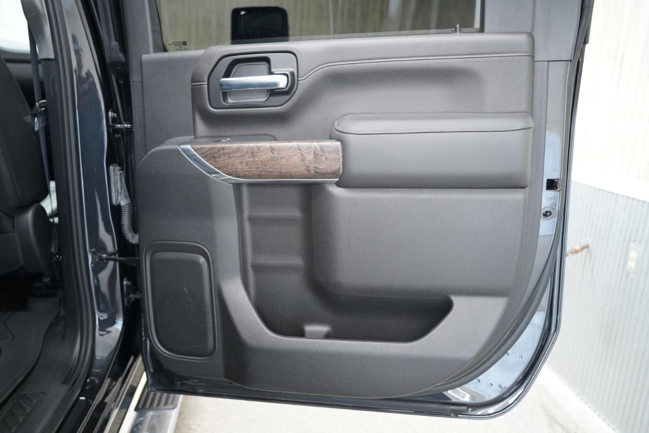 GMC Sierra 2500HD 4WD Crew Cab 159" Denali 2020
