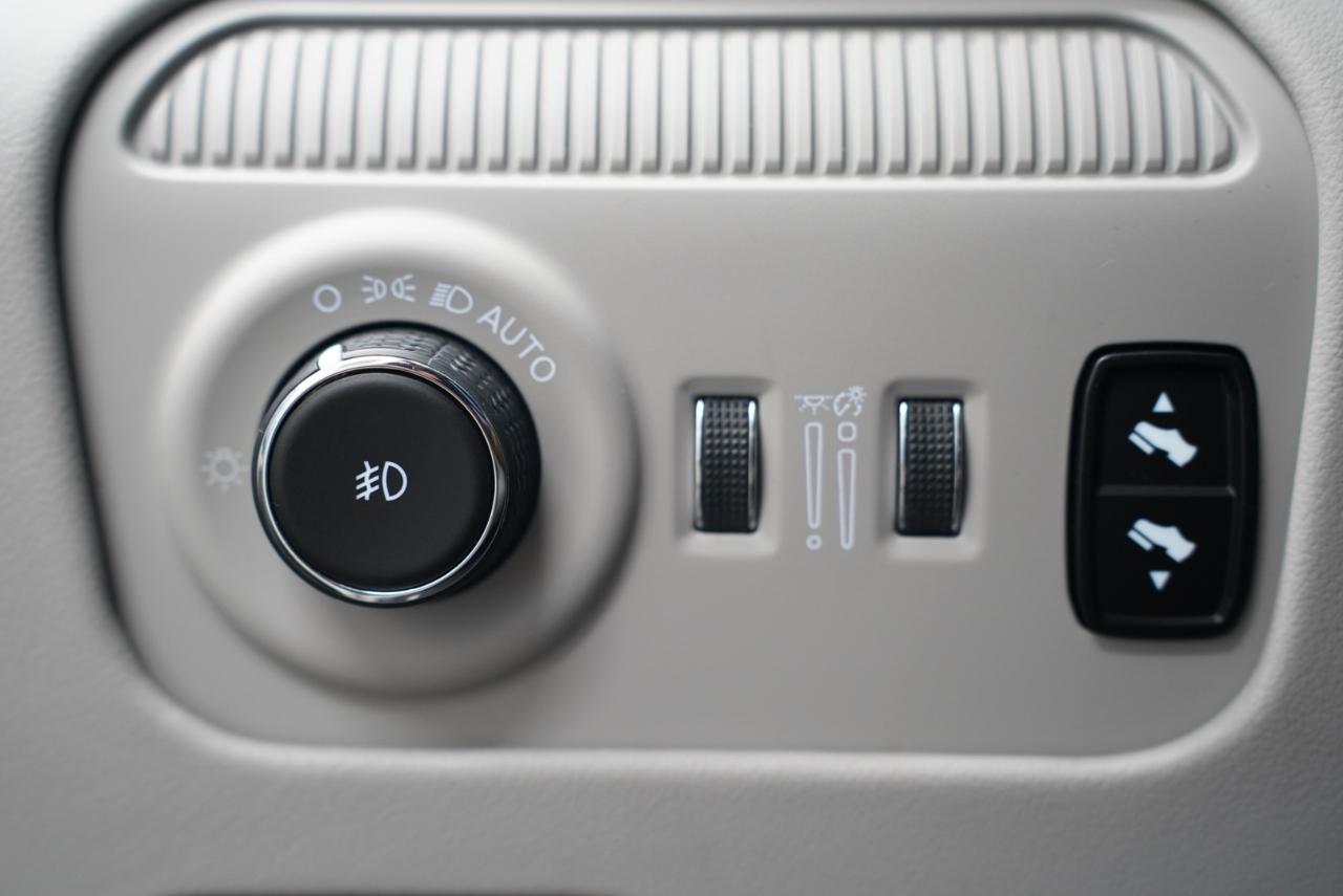 Jeep Grand Wagoneer Series II 4x4 2022