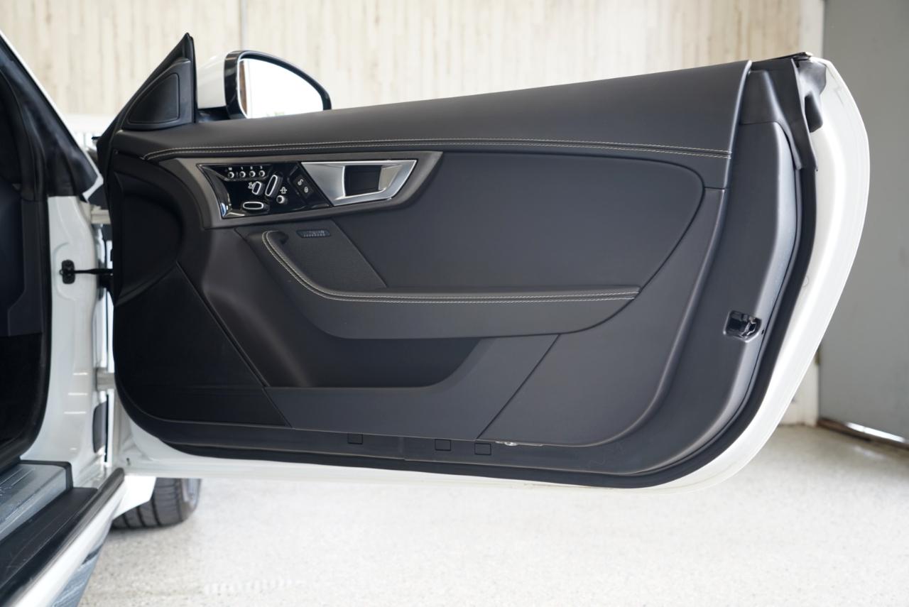 Jaguar F-Type 2dr Cpe V8 R 2015