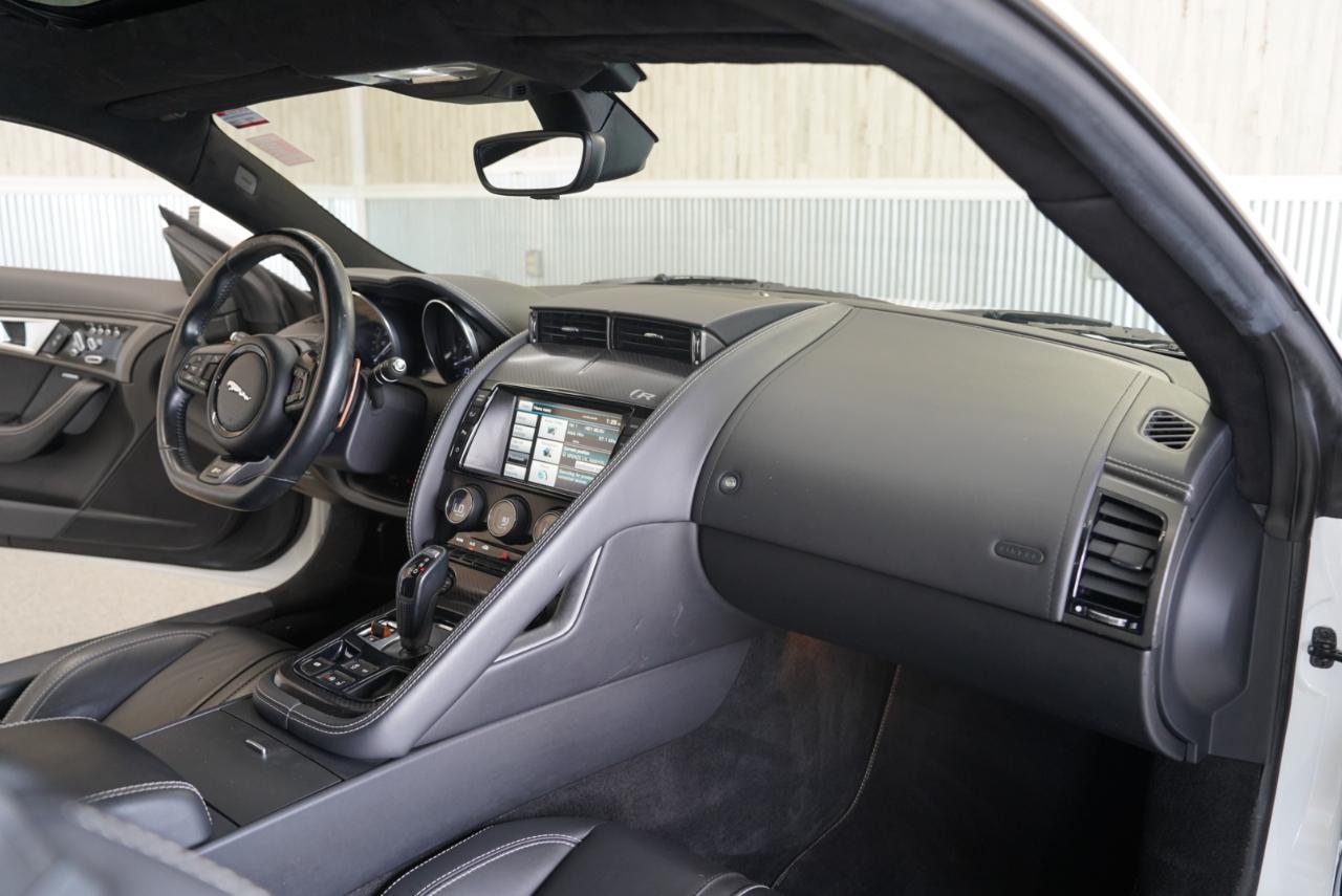 Jaguar F-Type 2dr Cpe V8 R 2015