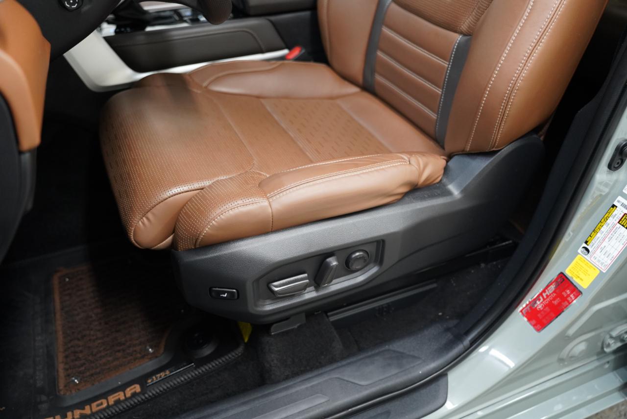 Toyota Tundra 4WD 1794 Edition Hybrid CrewMax 5.5' Bed (Natl) 2024