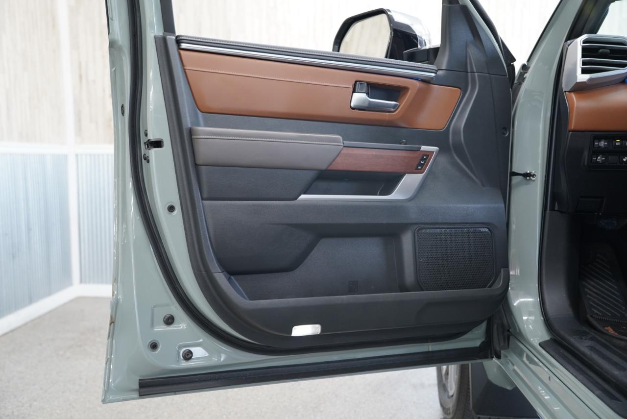 Toyota Tundra 4WD 1794 Edition Hybrid CrewMax 5.5' Bed (Natl) 2024