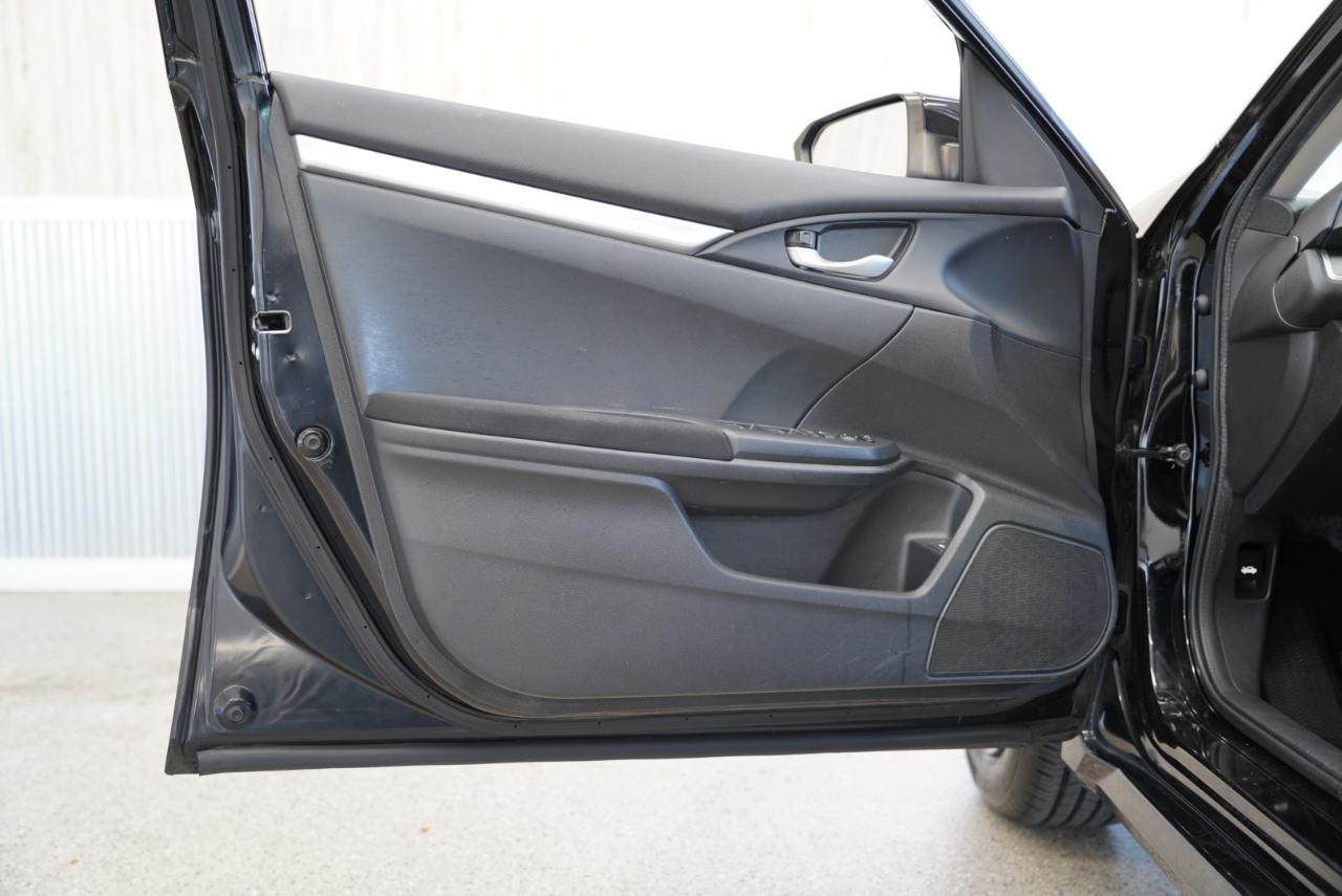 Honda Civic Sedan 4dr CVT LX 2016