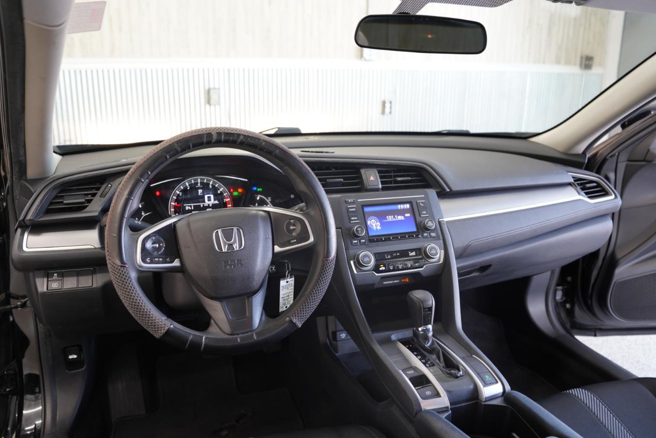 Honda Civic Sedan 4dr CVT LX 2016
