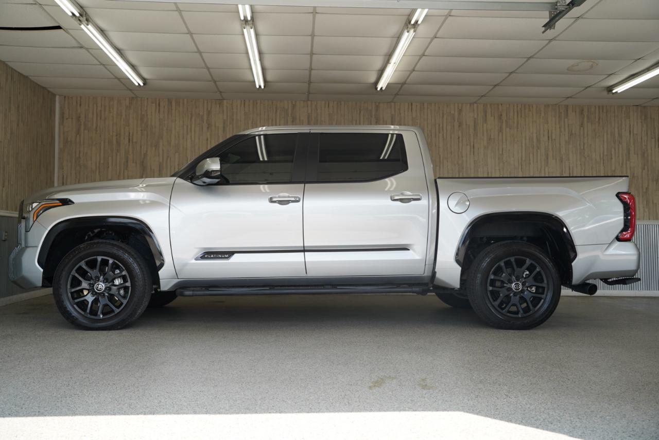 Toyota Tundra 4WD Platinum CrewMax 5.5' Bed (Natl) 2024