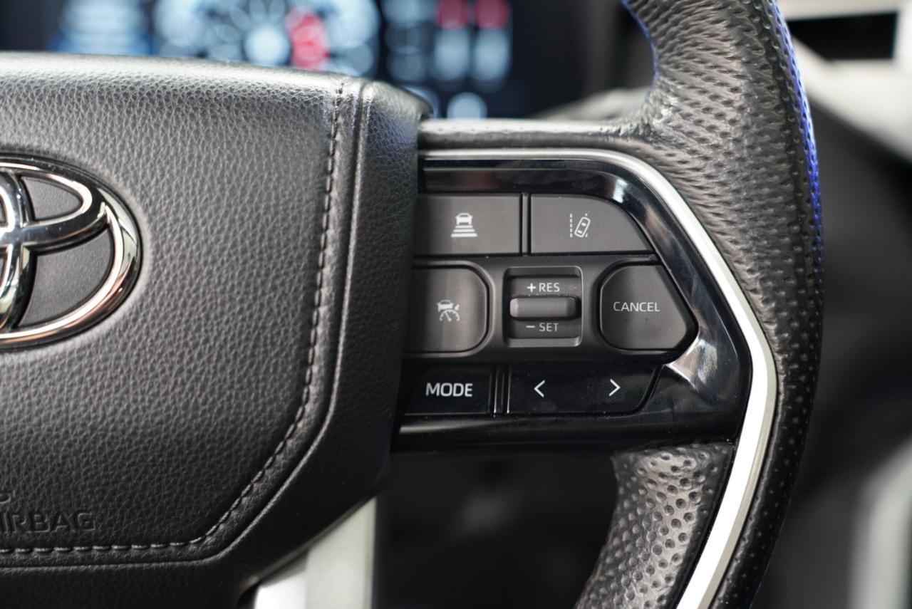 Toyota Tundra 4WD Platinum CrewMax 5.5' Bed (Natl) 2024