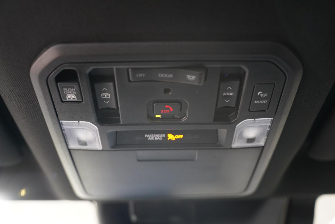 Toyota Tundra 4WD Platinum CrewMax 5.5' Bed (Natl) 2024