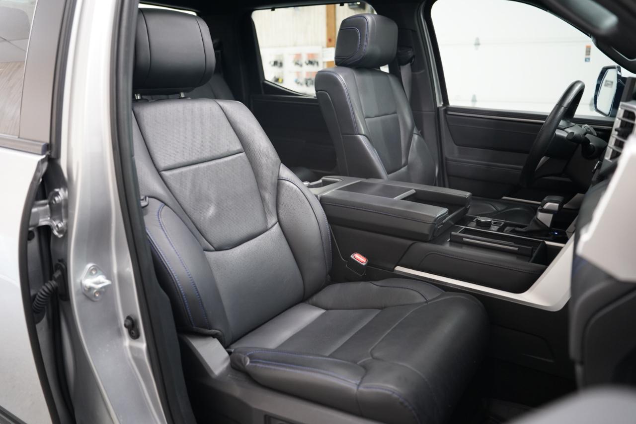 Toyota Tundra 4WD Platinum CrewMax 5.5' Bed (Natl) 2024