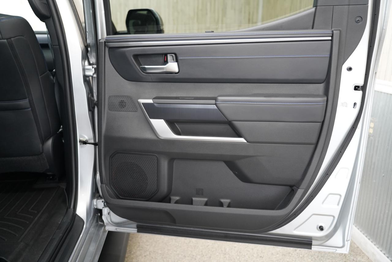 Toyota Tundra 4WD Platinum CrewMax 5.5' Bed (Natl) 2024