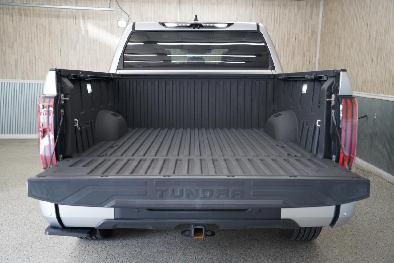 Toyota Tundra 4WD Platinum CrewMax 5.5' Bed (Natl) 2024