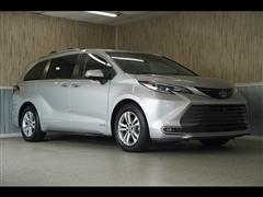 2021 Toyota Sienna 