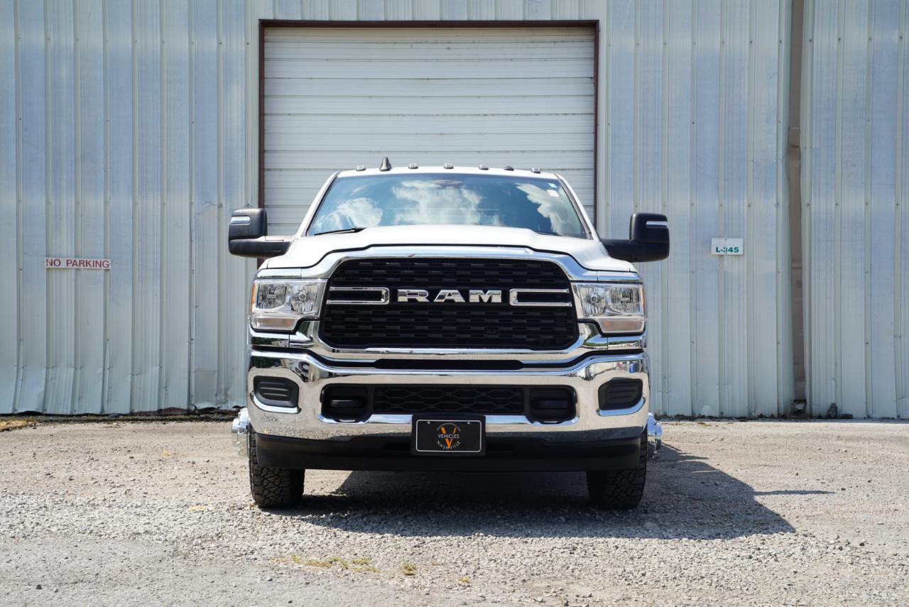 RAM 3500 Chassis Cab SLT 4WD Crew Cab 60" CA 172.4" WB 2024
