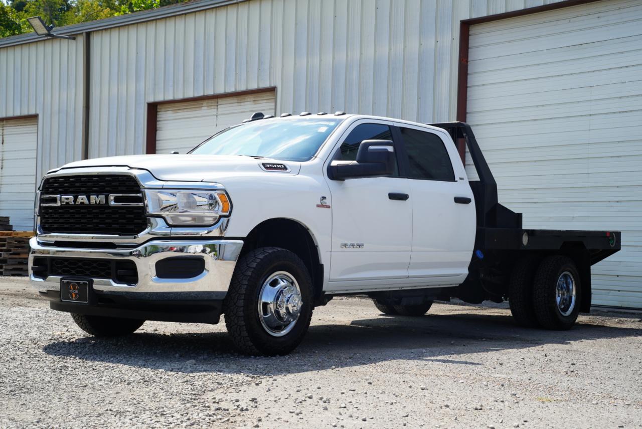 RAM 3500 Chassis Cab SLT 4WD Crew Cab 60" CA 172.4" WB 2024