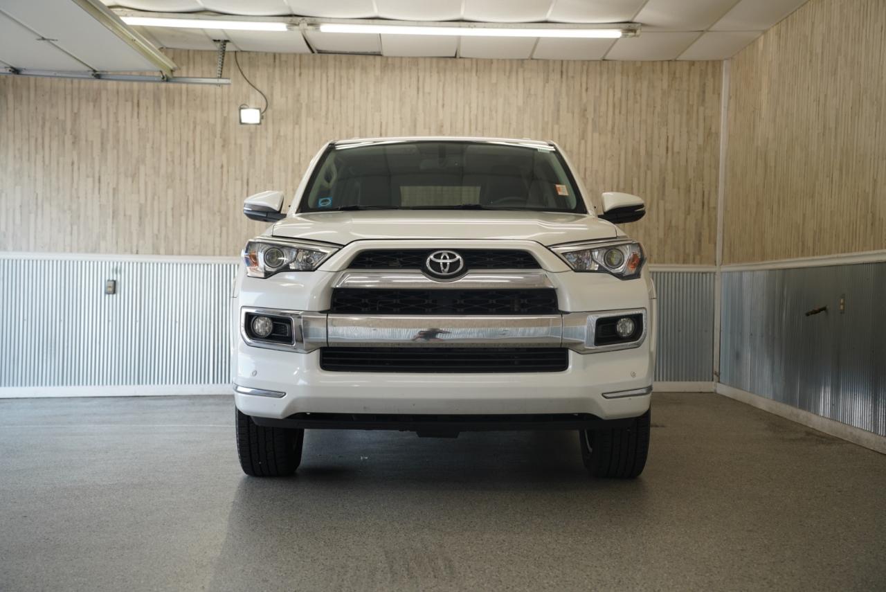 Toyota 4Runner  2016
