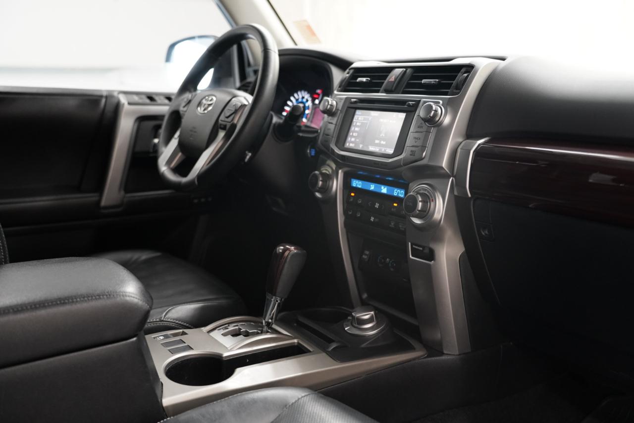 Toyota 4Runner  2016