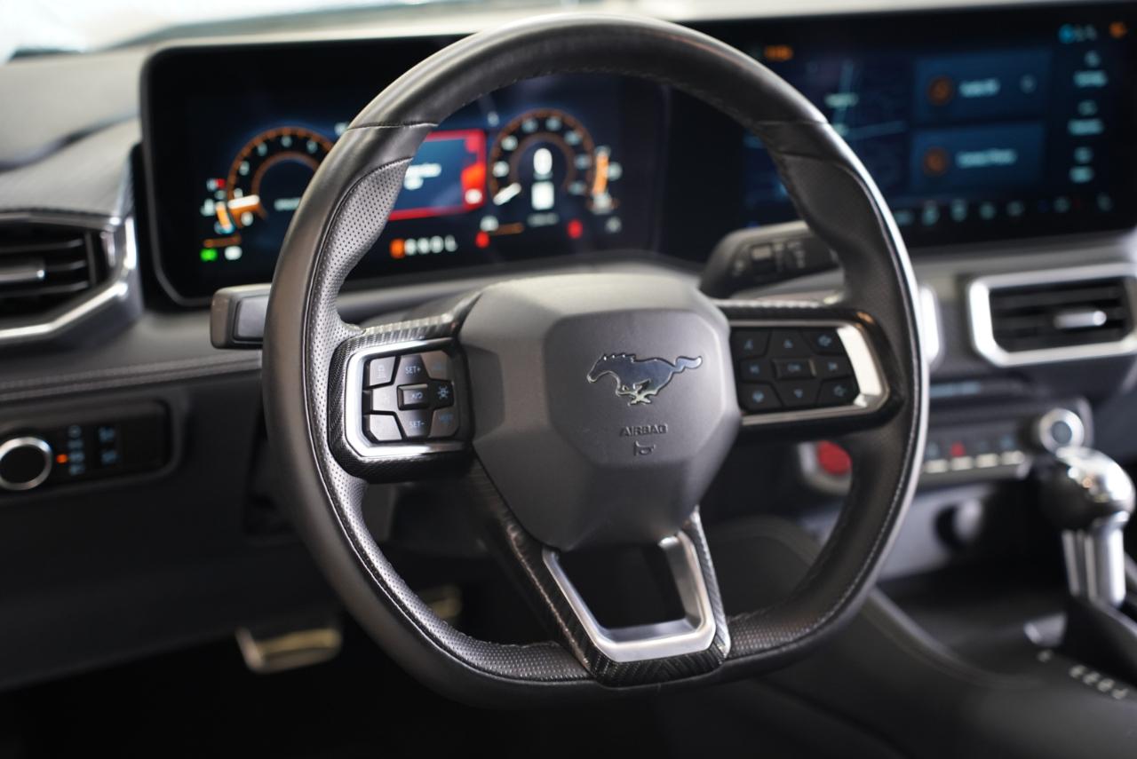 Ford Mustang EcoBoost Fastback 2025