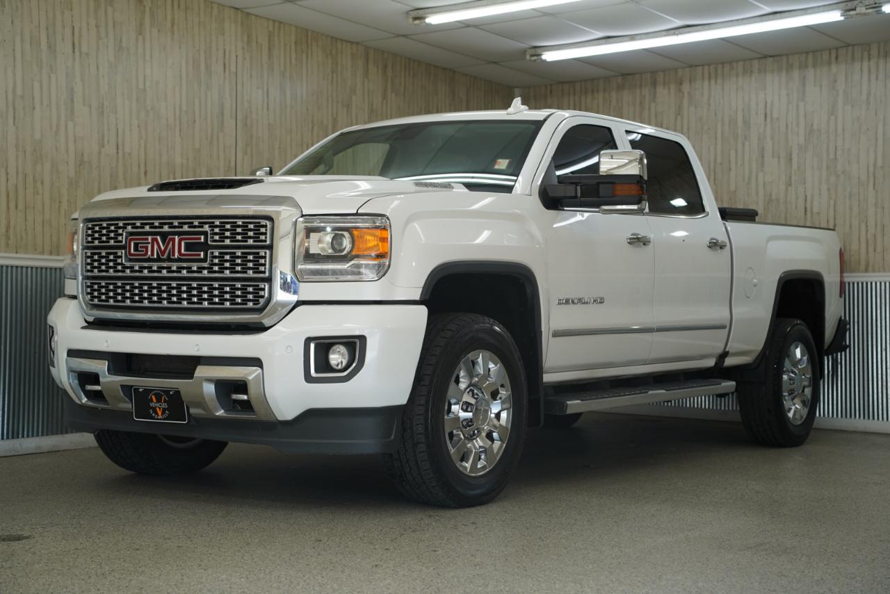 GMC Sierra 2500HD 4WD Crew Cab 153.7" Denali 2019