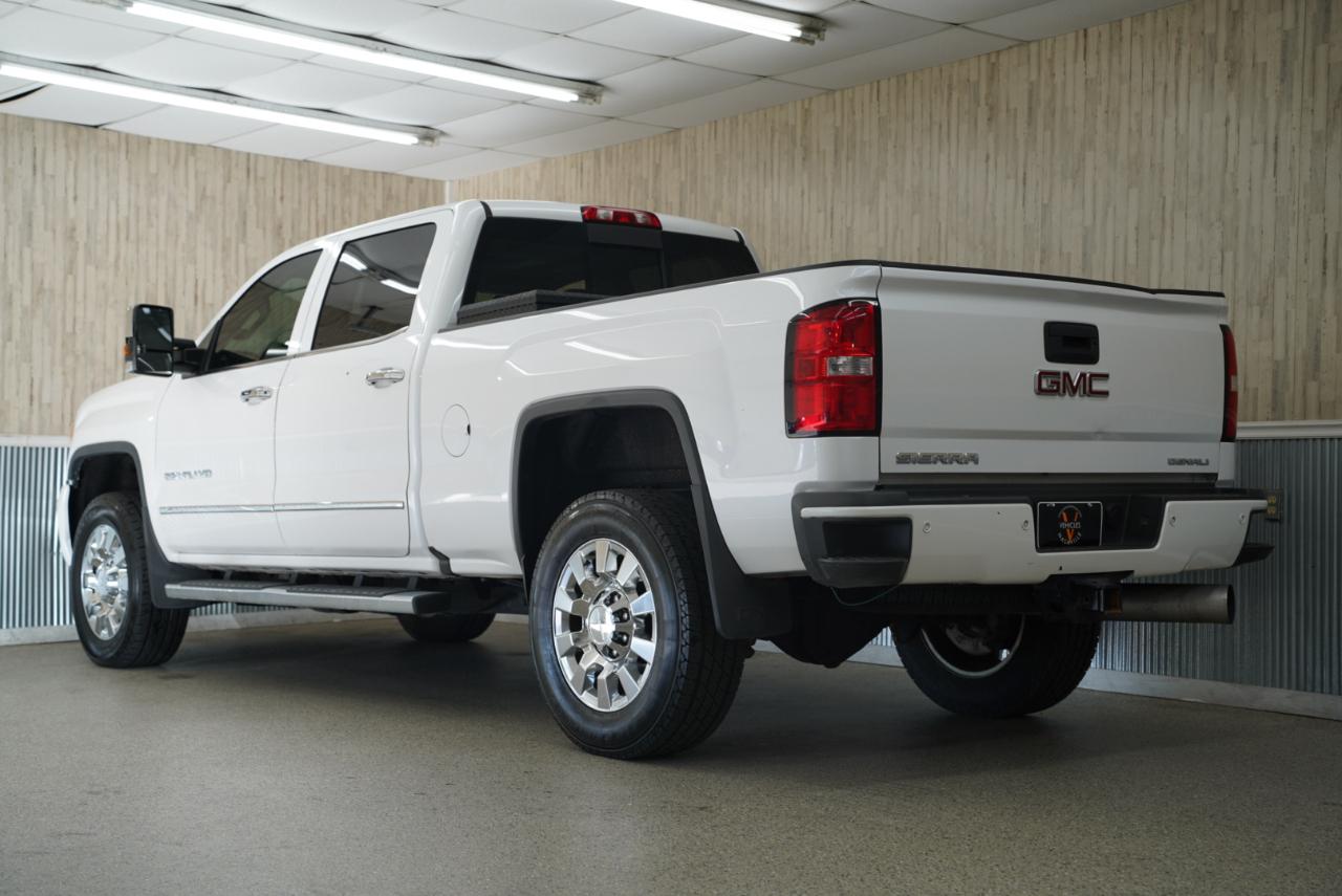 GMC Sierra 2500HD 4WD Crew Cab 153.7" Denali 2019