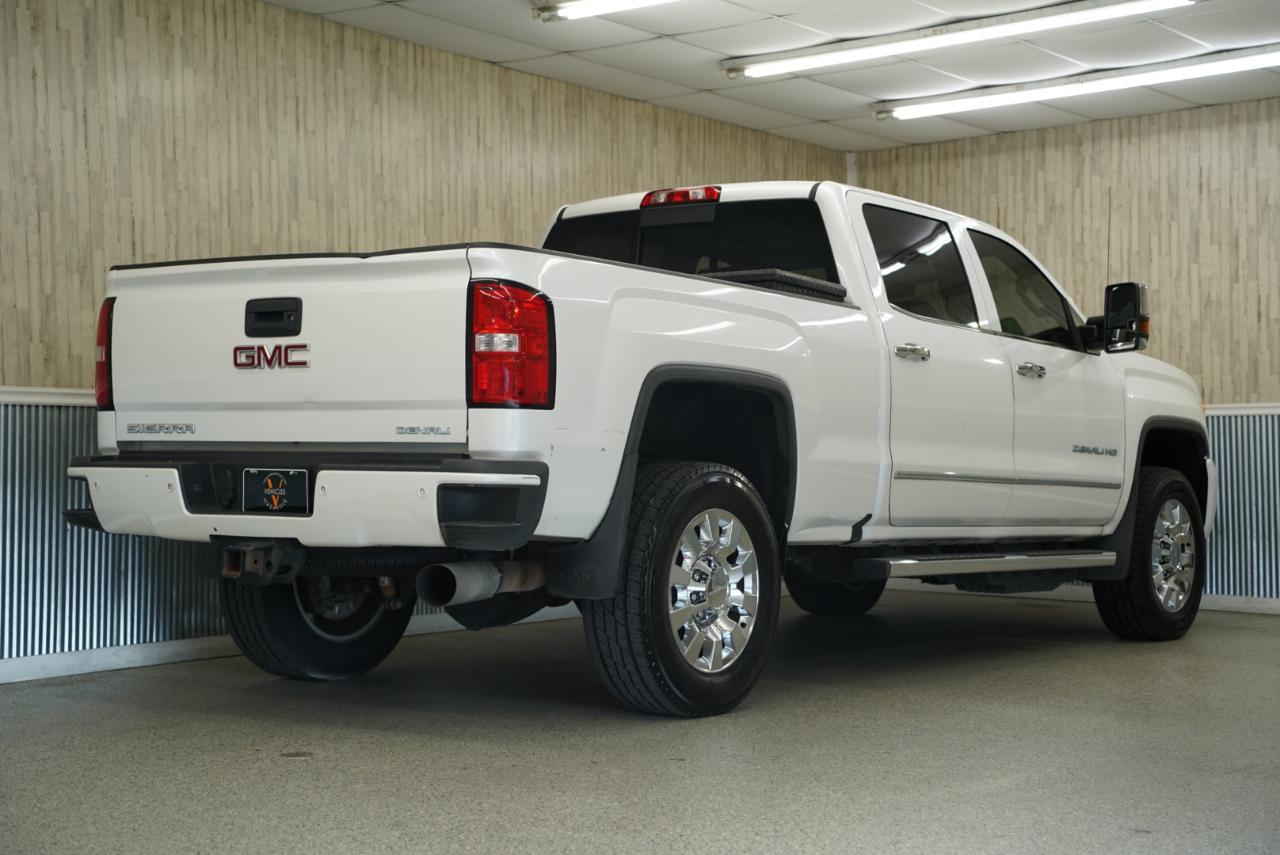 GMC Sierra 2500HD 4WD Crew Cab 153.7" Denali 2019