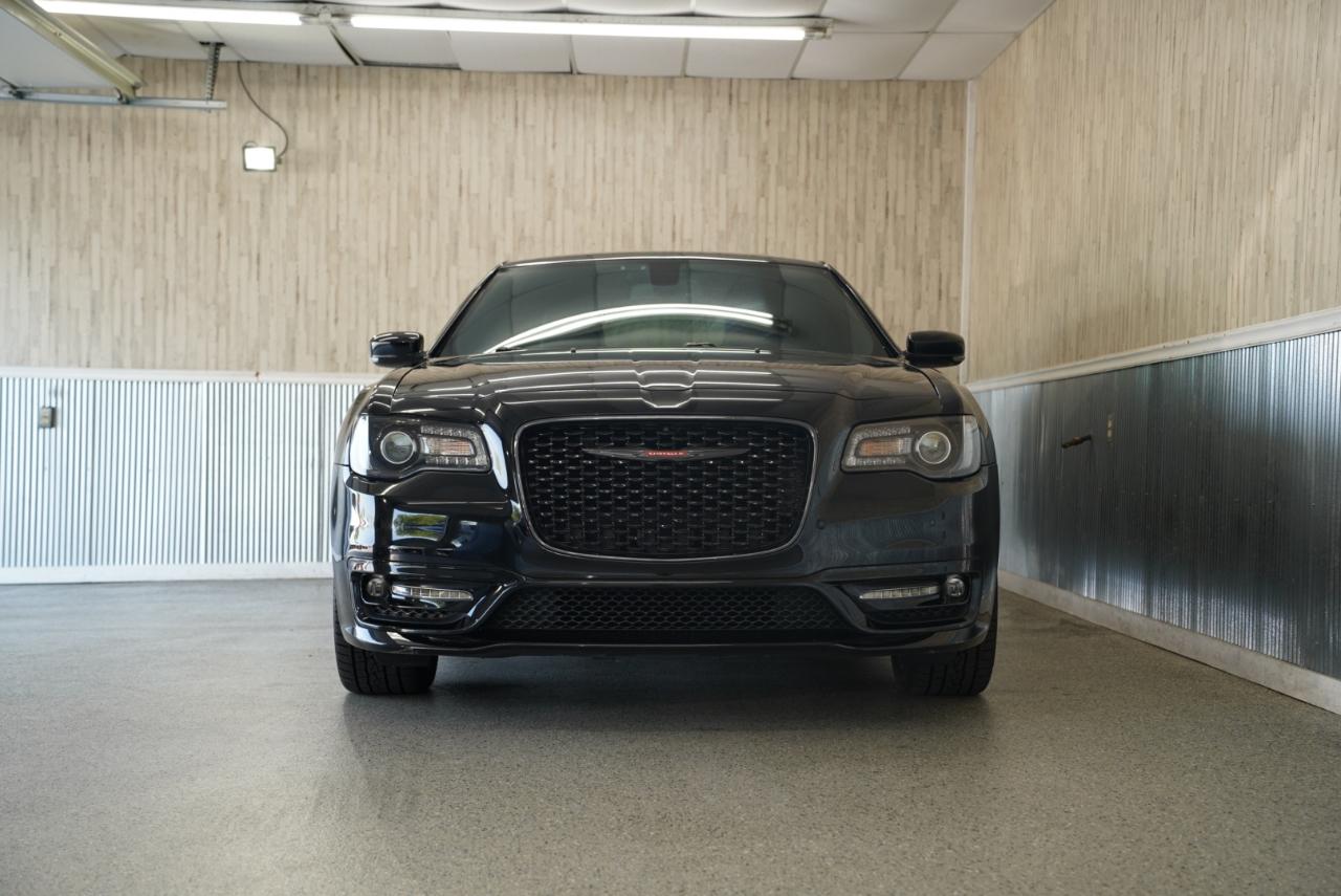 Chrysler 300 300S RWD 2021