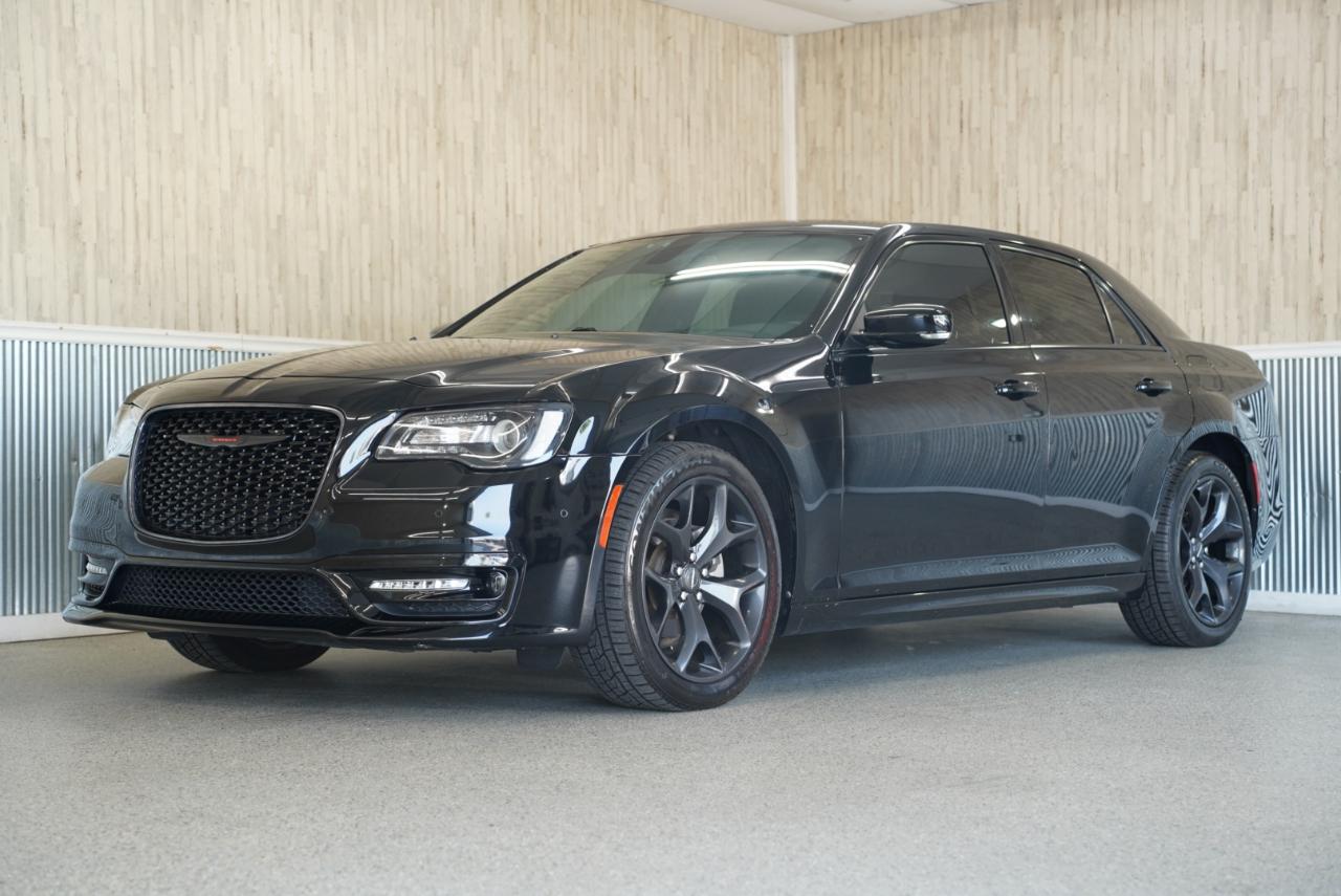 Chrysler 300 300S RWD 2021