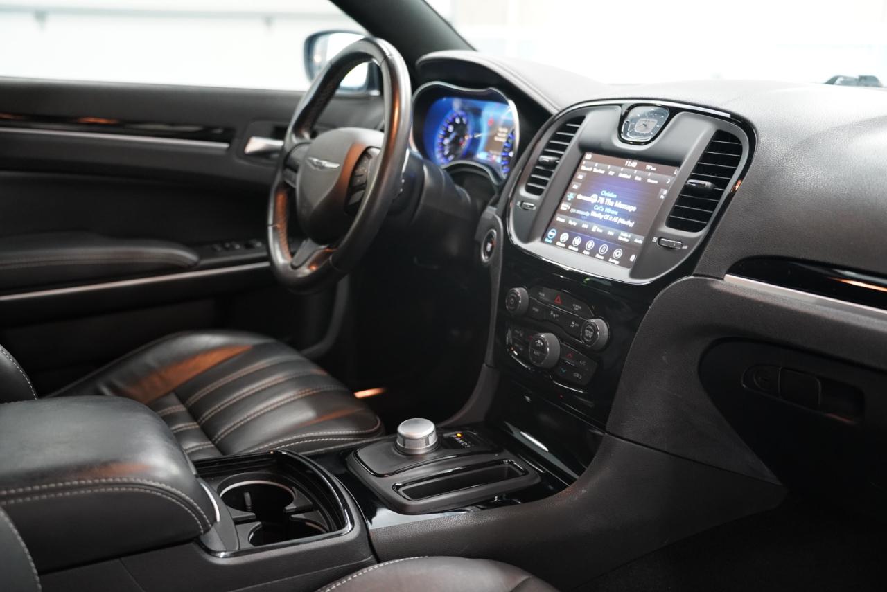 Chrysler 300 300S RWD 2021