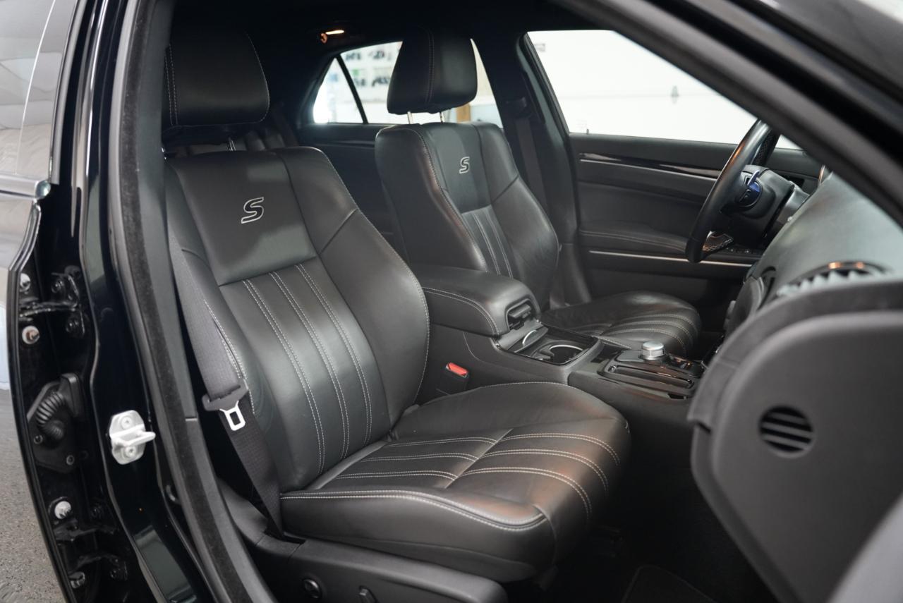 Chrysler 300 300S RWD 2021