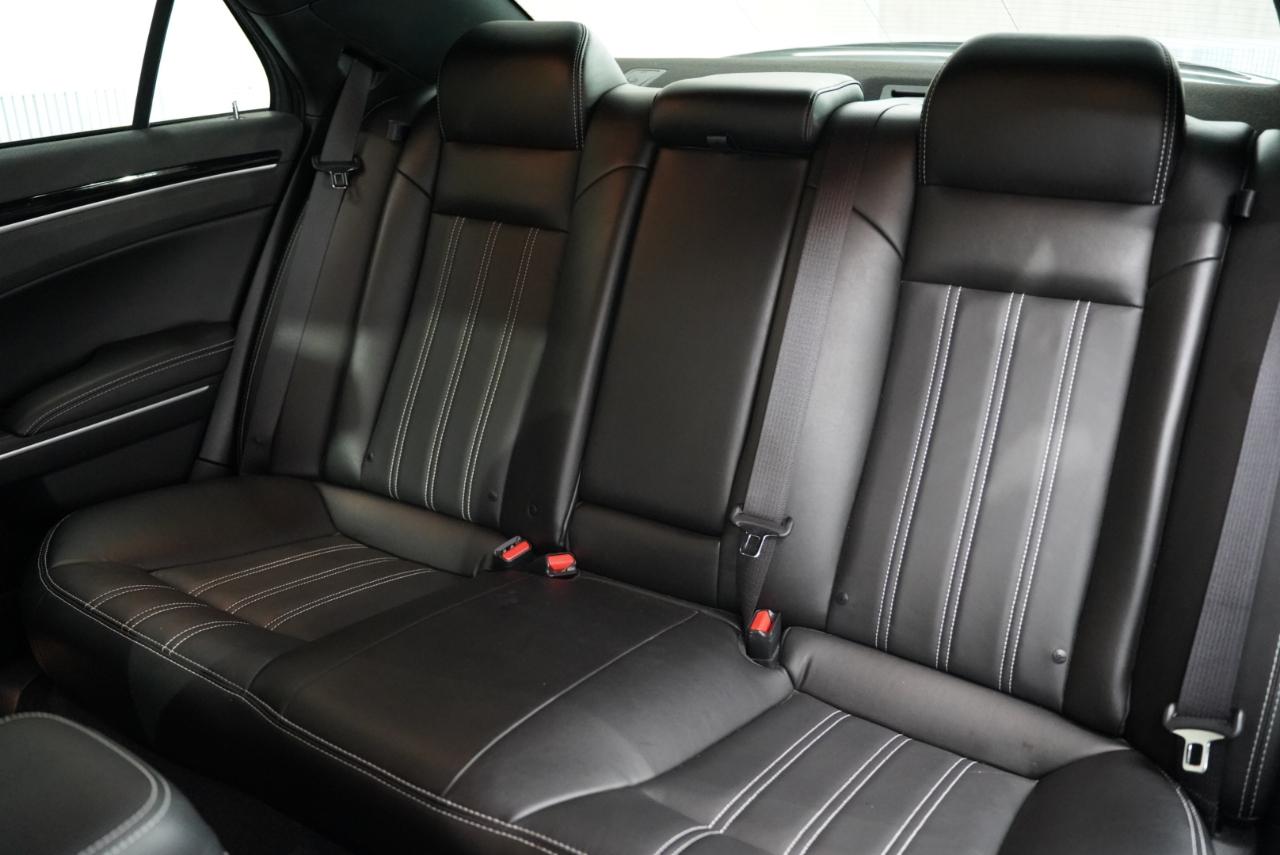 Chrysler 300 300S RWD 2021