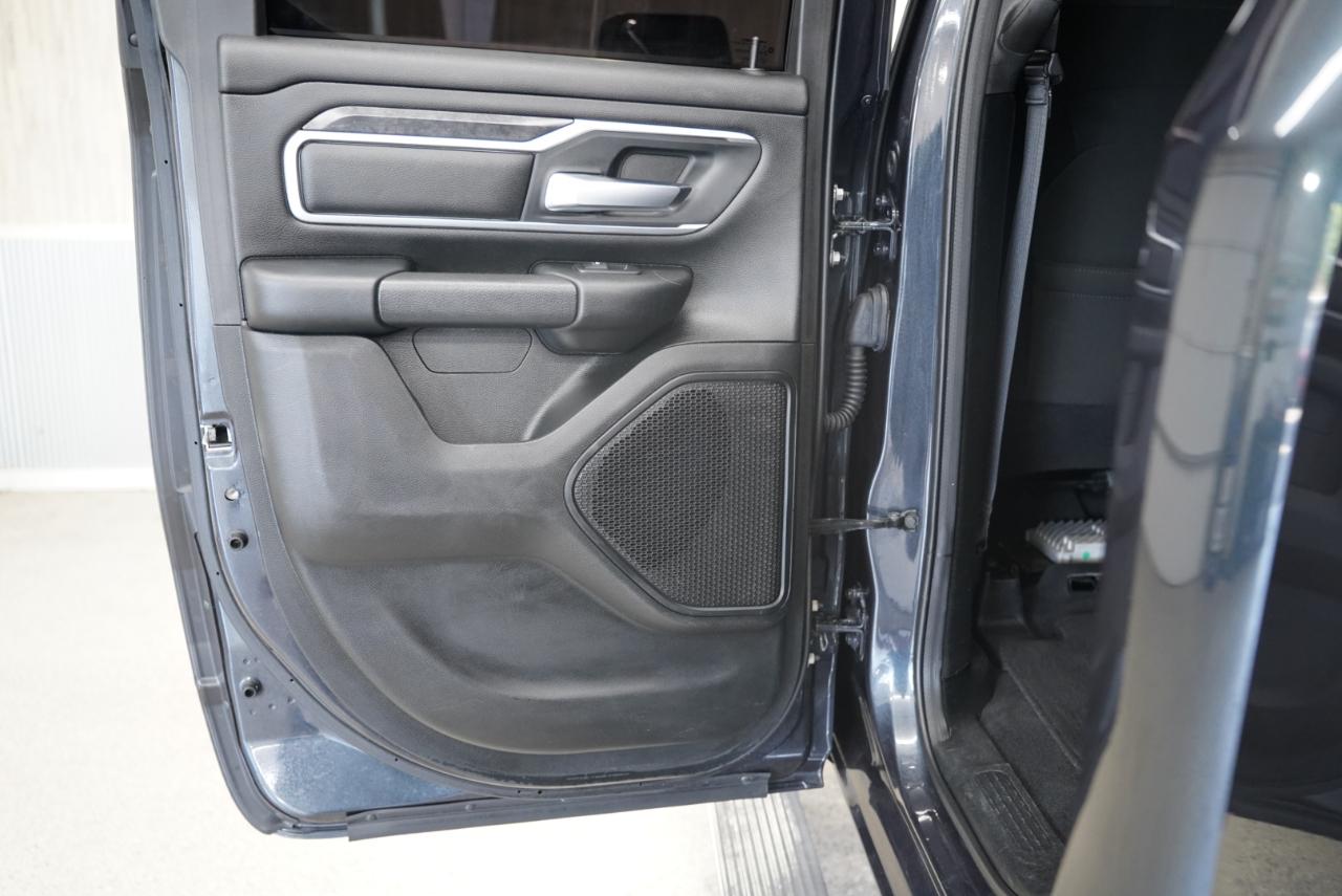 RAM 1500 Big Horn/Lone Star 4x4 Quad Cab 6'4" Box 2019
