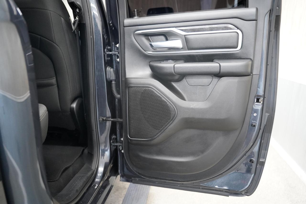 RAM 1500 Big Horn/Lone Star 4x4 Quad Cab 6'4" Box 2019