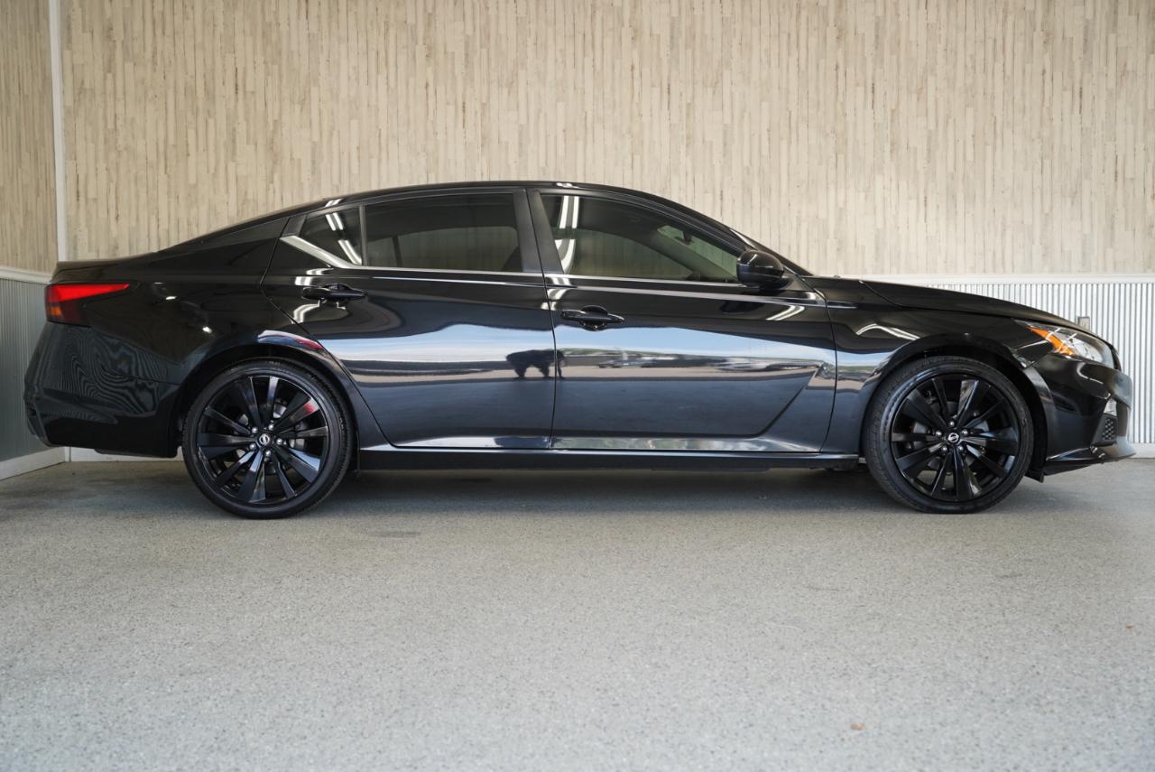 Nissan Altima 2.5 SR Sedan 2019