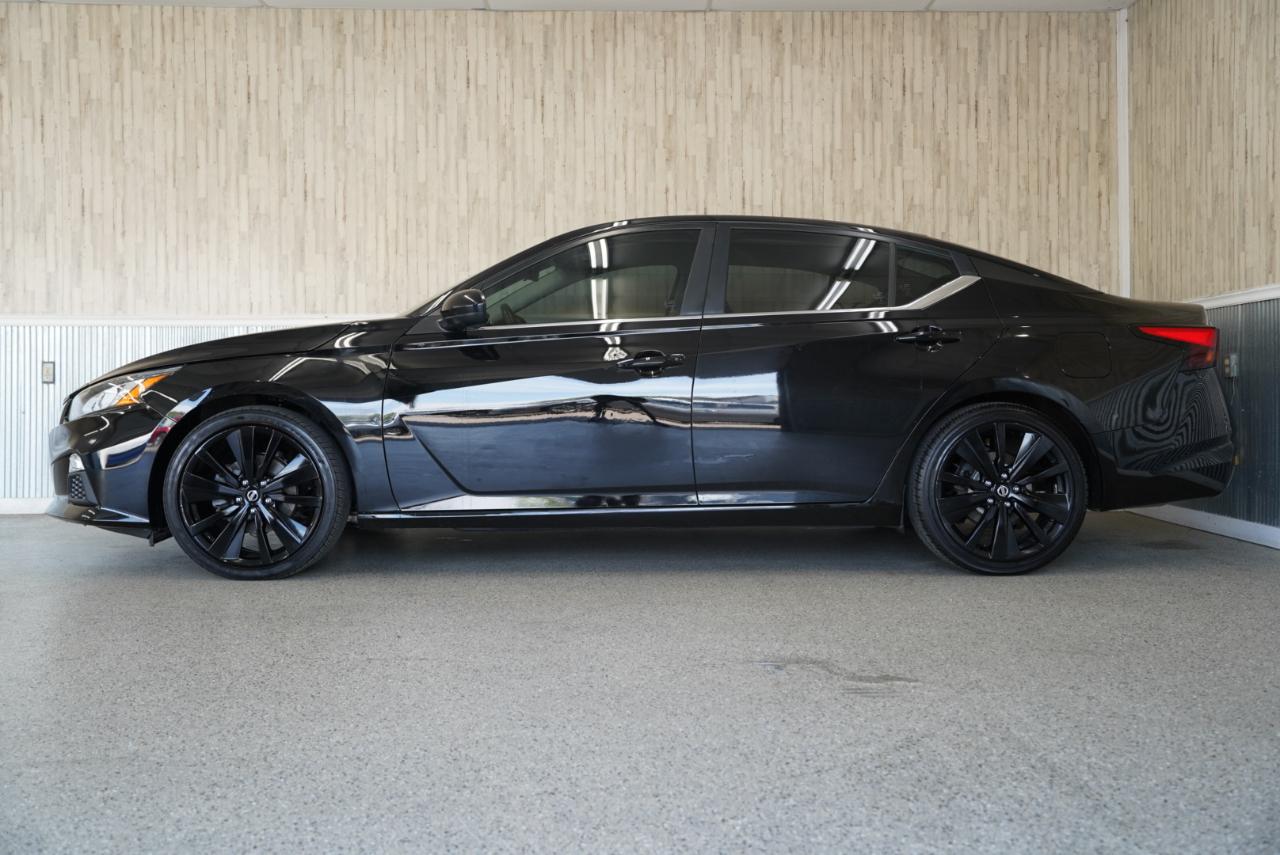 Nissan Altima 2.5 SR Sedan 2019