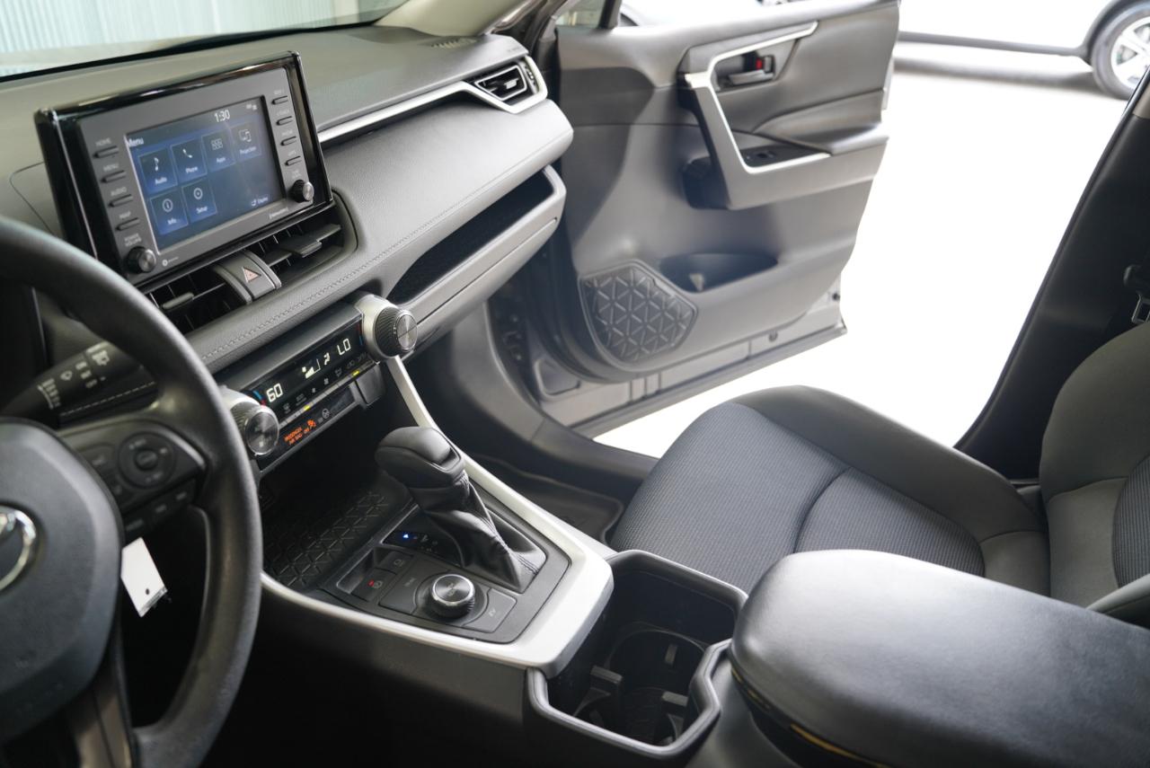 Toyota RAV4 Hybrid LE AWD (Natl) 2022