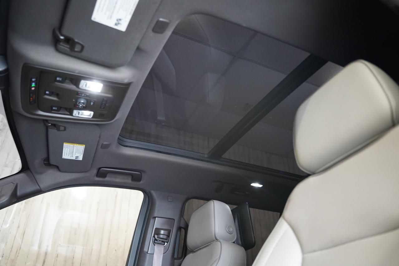 GMC Yukon XL 4WD 4dr SLT 2021