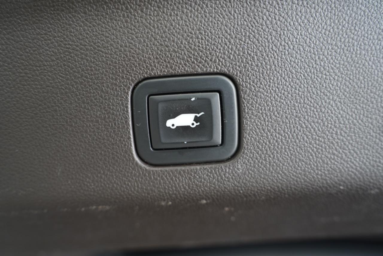 GMC Yukon XL 4WD 4dr SLT 2021
