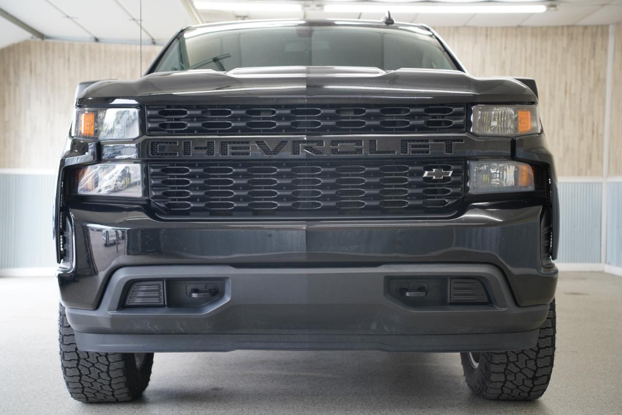 Chevrolet Silverado 1500 4WD Crew Cab 147" Custom 2021