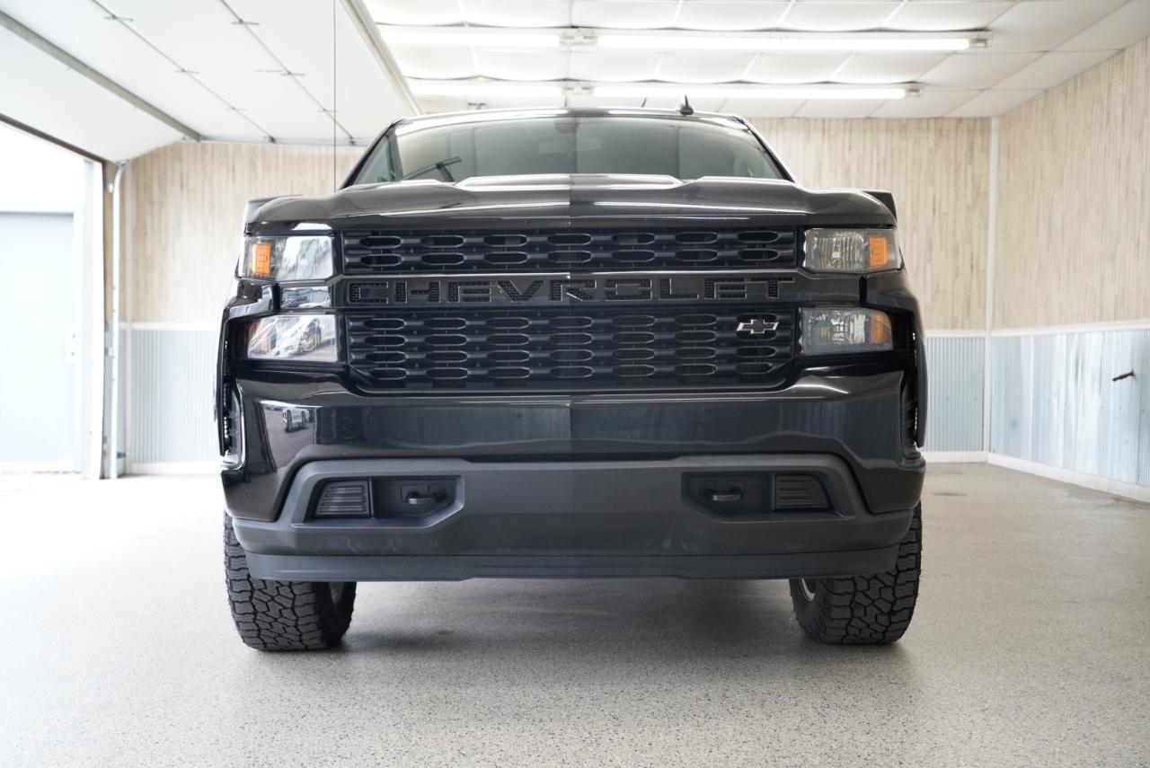 Chevrolet Silverado 1500 4WD Crew Cab 147" Custom 2021