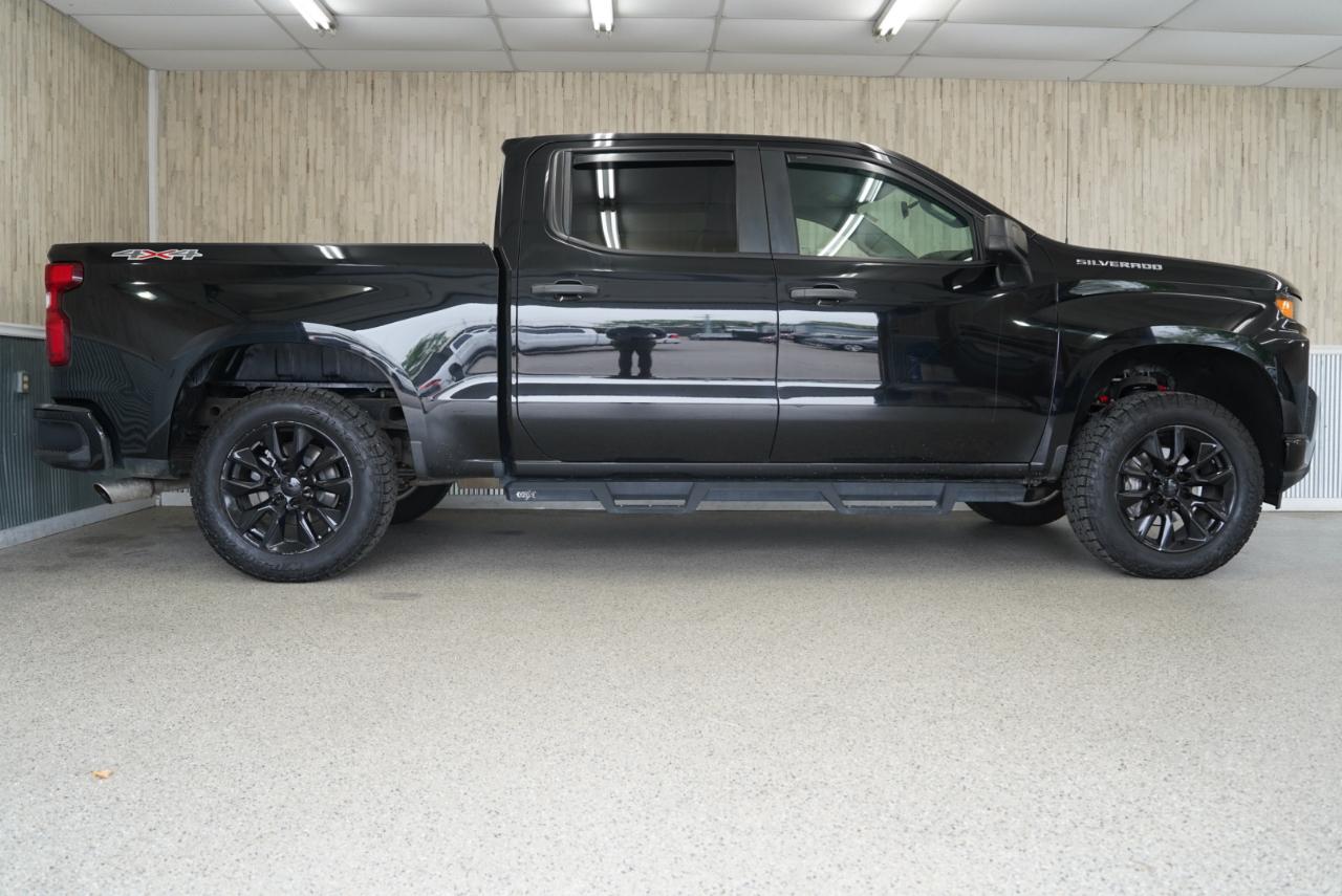 Chevrolet Silverado 1500 4WD Crew Cab 147" Custom 2021