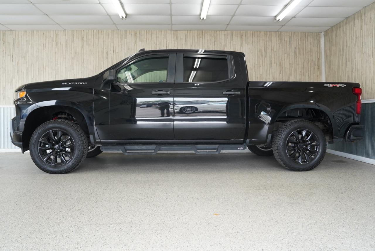 Chevrolet Silverado 1500 4WD Crew Cab 147" Custom 2021