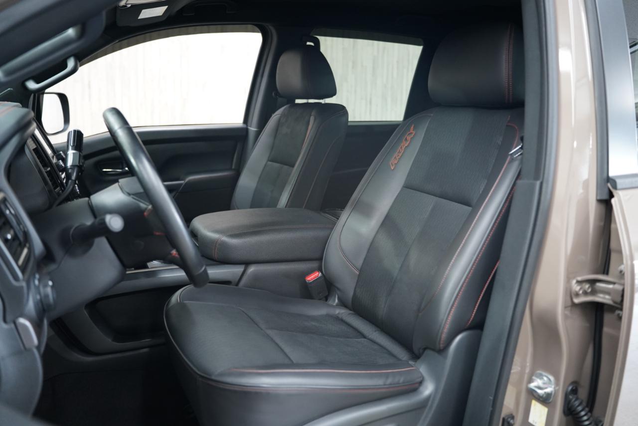 Nissan Titan 4x4 Crew Cab PRO-4X 2023